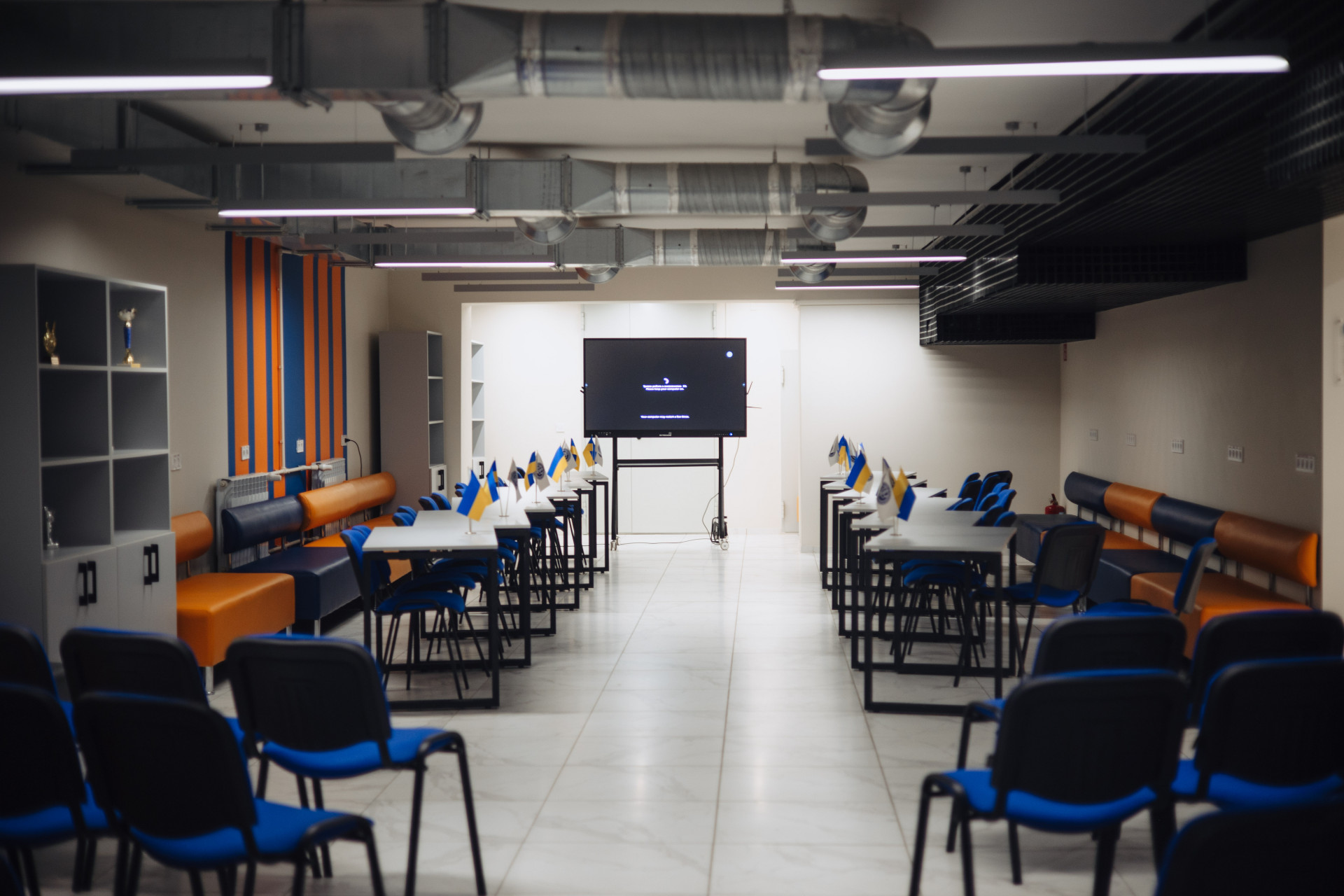 default image alt text