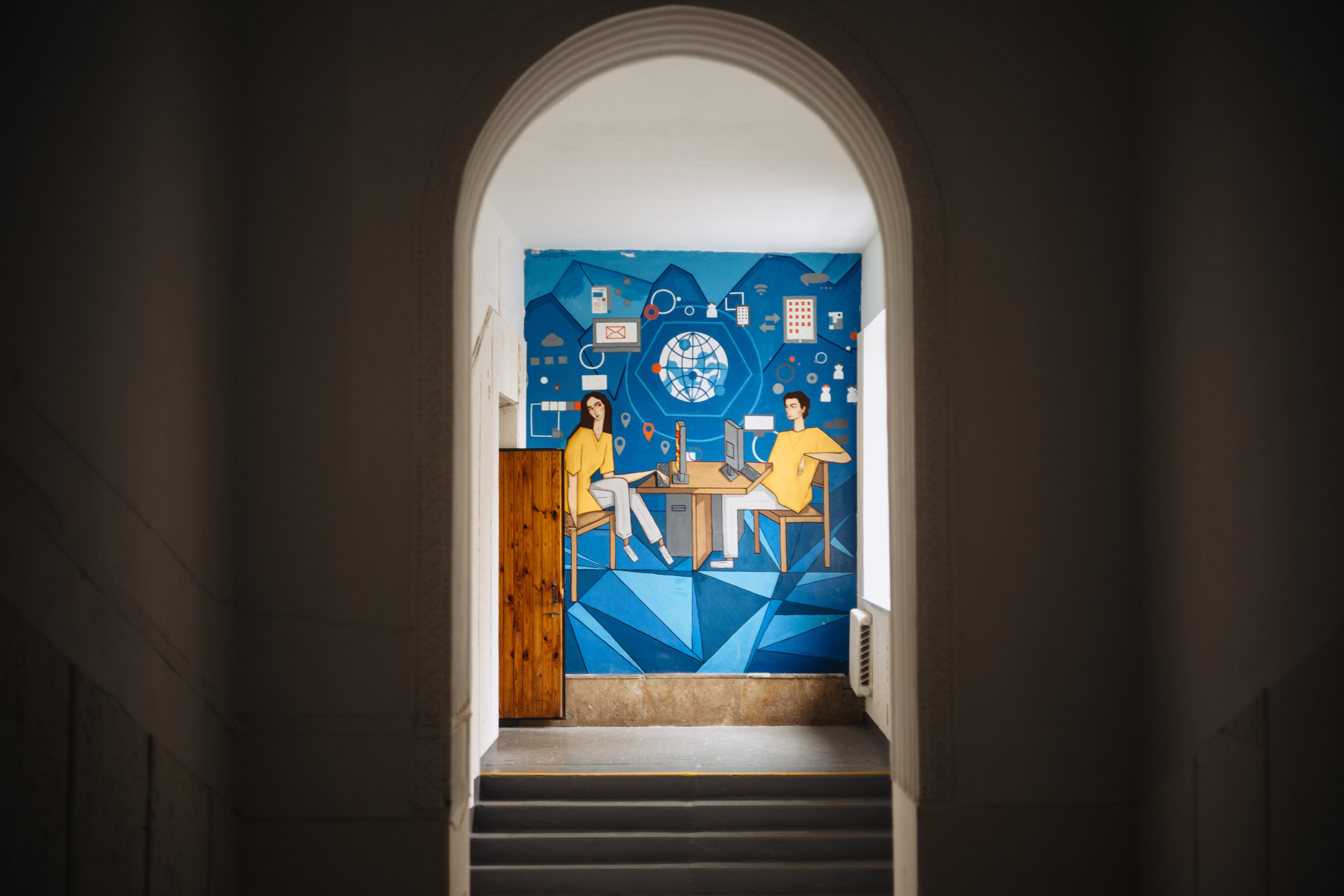 default image alt text