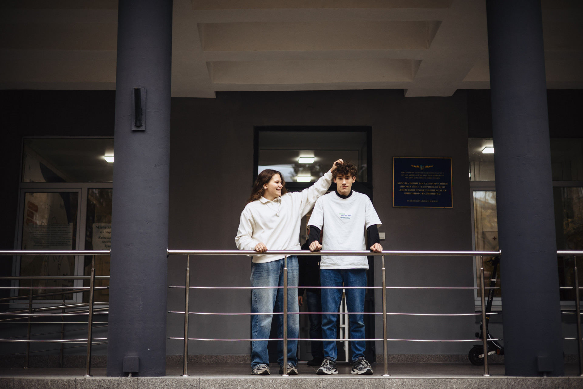 default image alt text