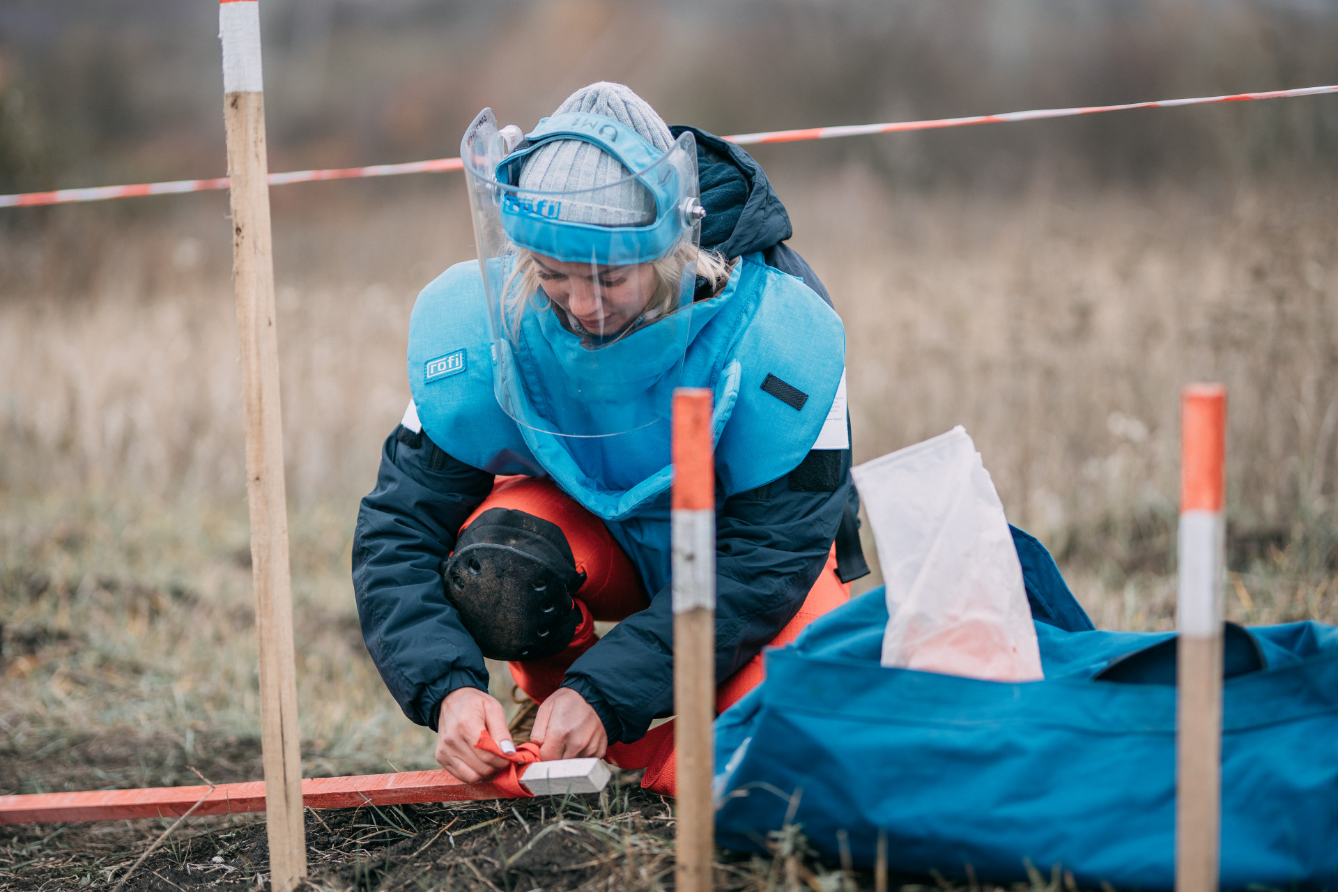 default image alt text